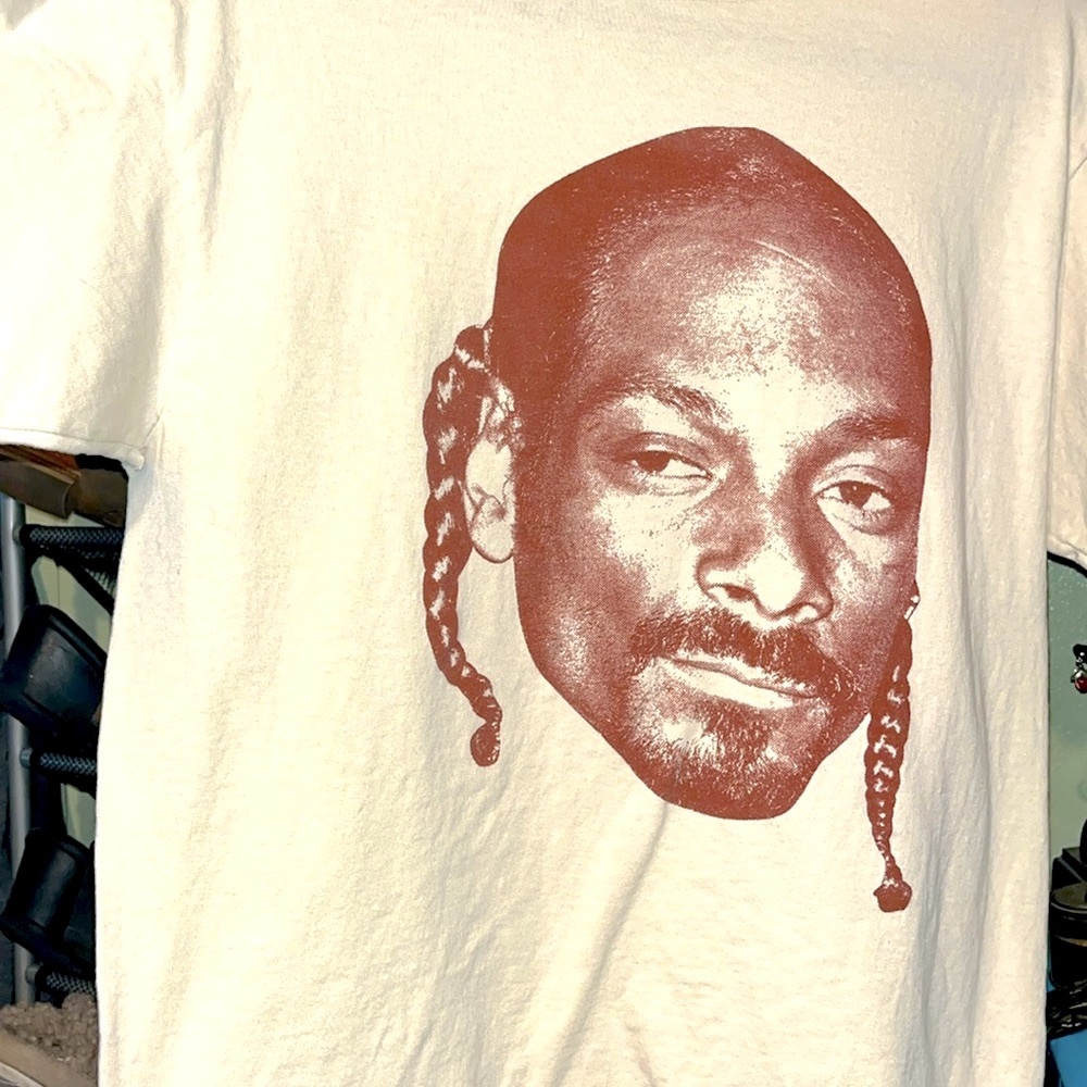 #860-(M) NWOT Death Row Records Snoop dog head T-Shirt,